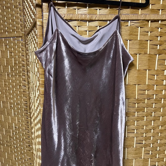 Vince Silk Blend Velvet Camisole - Picture 2 of 3